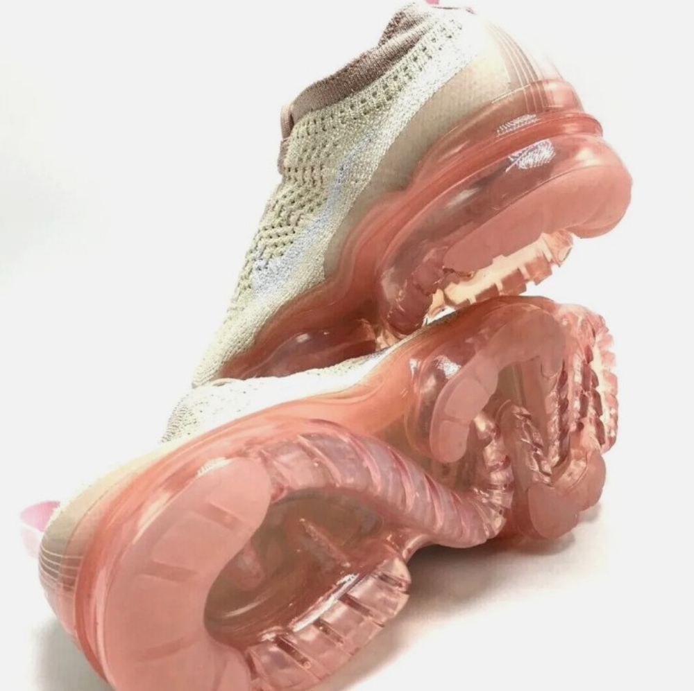Nike Air VaporMax 2023 Flyknit Oatmeal Pearl Pink size 6